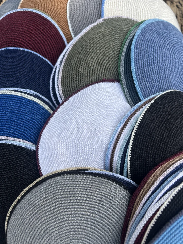 כיפות עבודת יד מידה 14 (גודל בינוני)